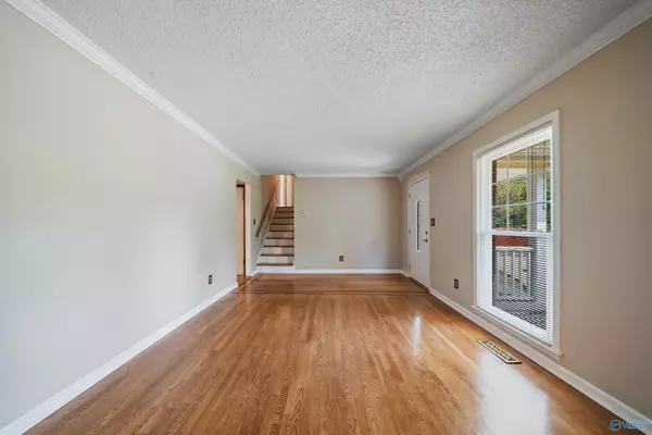 Huntsville, AL 35806,517 Hermitagewood Drive NW