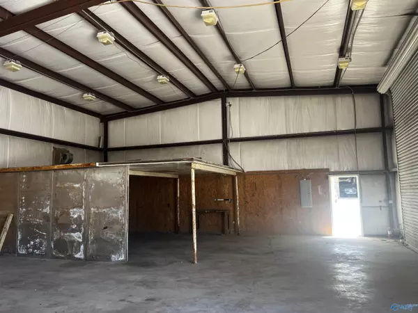 Gadsden, AL 35904,2816 Fields Avenue