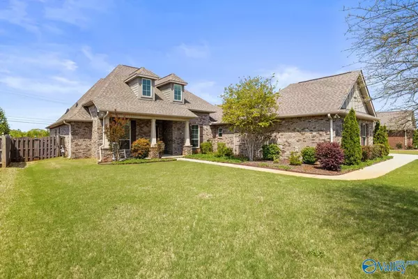 205 Farmdale Drive, Madison, AL 35756