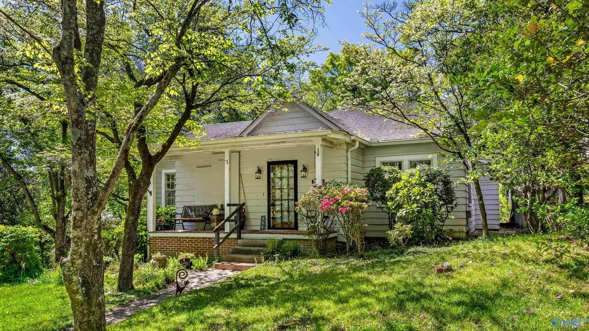 Fort Payne, AL 35967,504 3rd Street SW