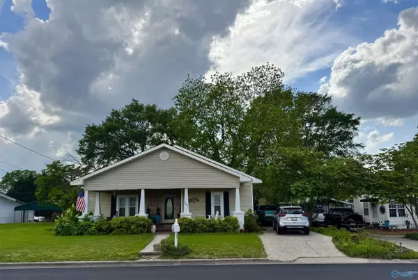 205 E Alabama Avenue E, Albertville, AL 35950