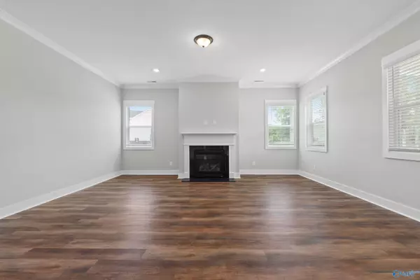 Owens Cross Roads, AL 35763,7507 Speckle Belly Boulevard