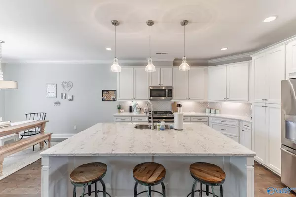 Owens Cross Roads, AL 35763,7632 Summerdawn Drive