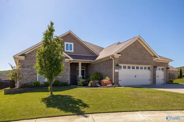 Owens Cross Roads, AL 35763,7632 Summerdawn Drive