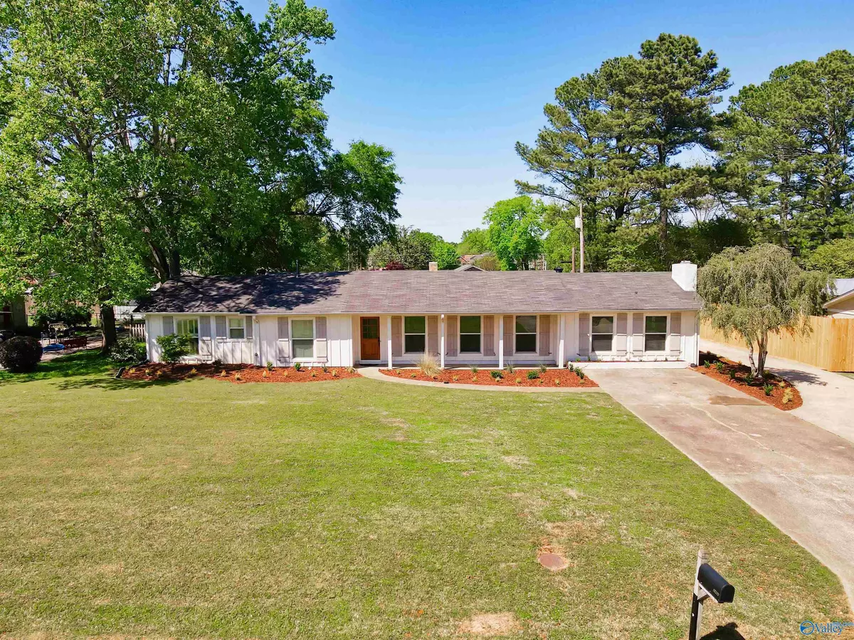 Decatur, AL 35601,2402 College Street SE