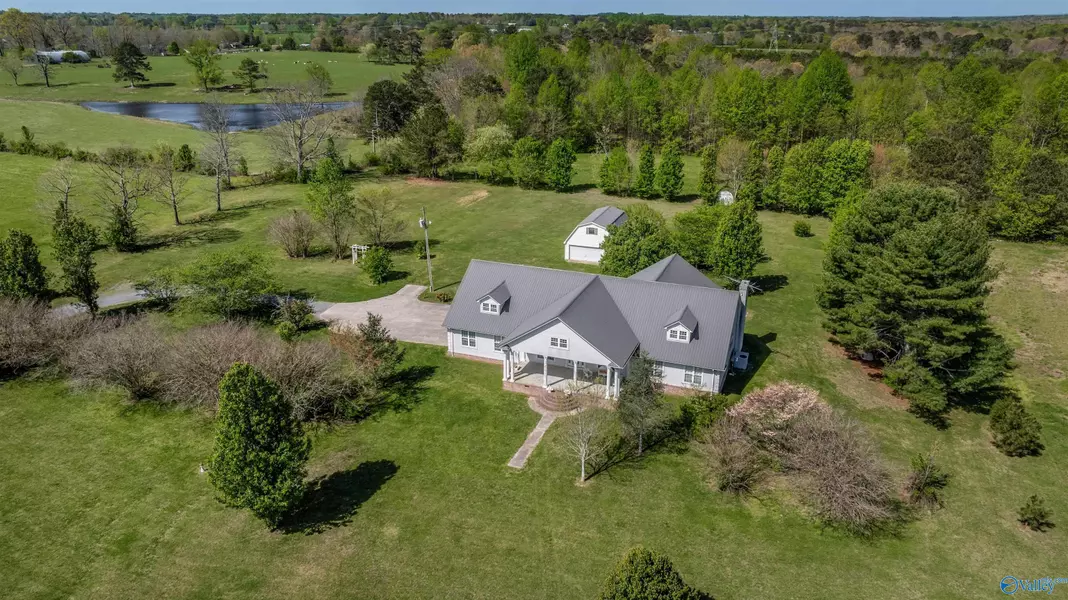 2295 Bellview Road, Henagar, AL 35978