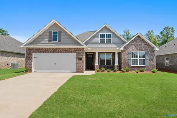 3104 Lisa Lane SE, Decatur, AL 35603