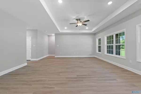 Decatur, AL 35603,3104 Lisa Lane SE