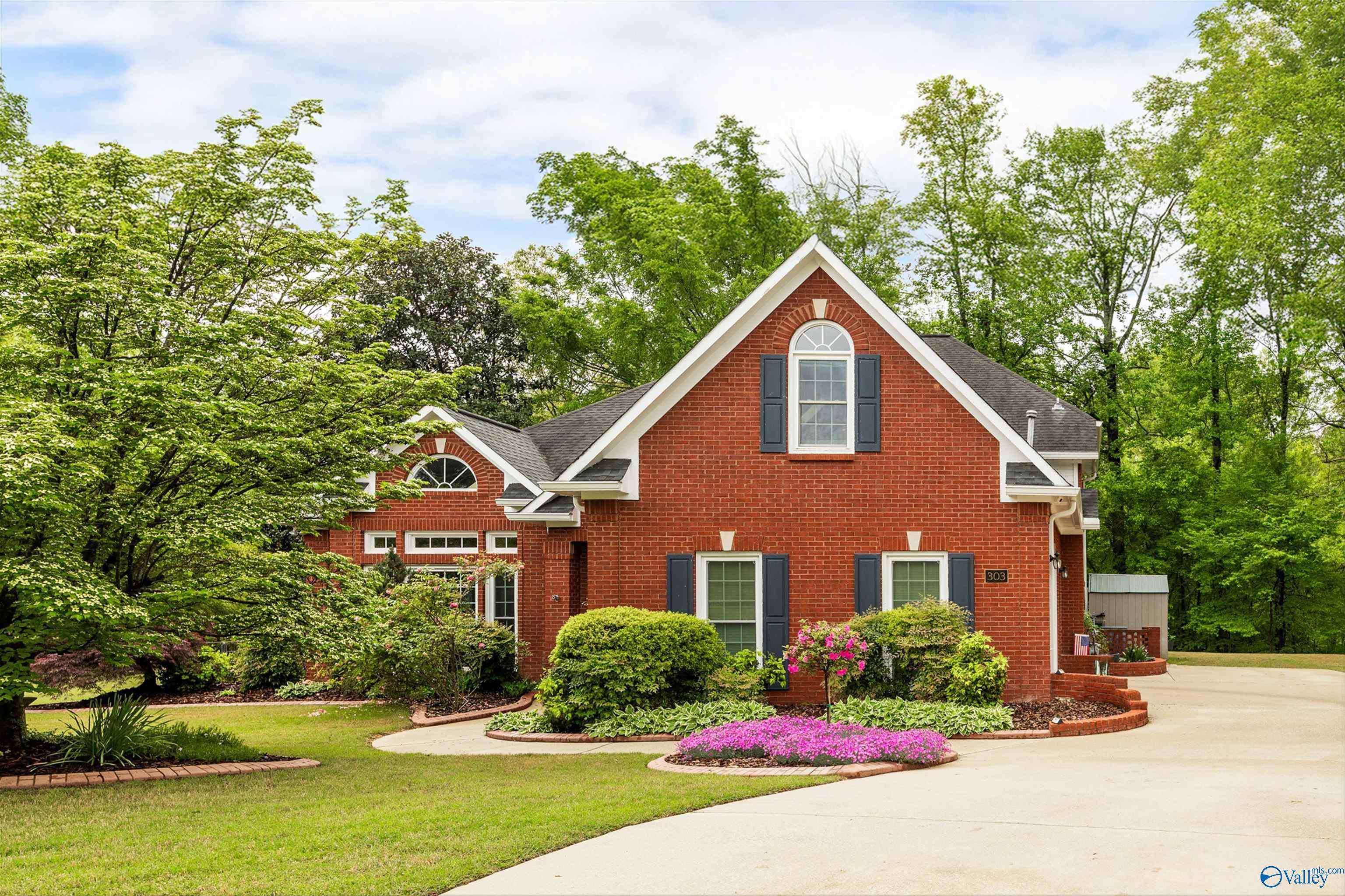 303 Knox Creek Trail NW, Madison, AL 35757