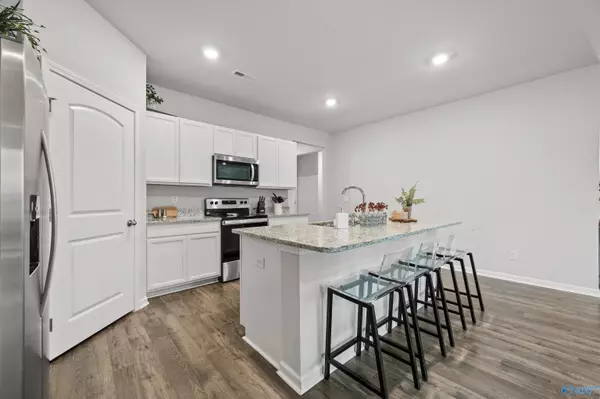 Athens, AL 35613,25066 Delilah Circle