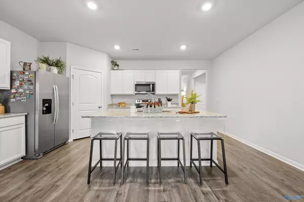 Athens, AL 35613,25066 Delilah Circle