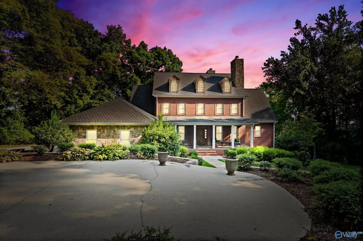 Muscle Shoals, AL 35661,155 Wilson Court