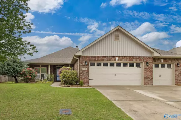 7338 Vidette Lane, Owens Cross Roads, AL 35763