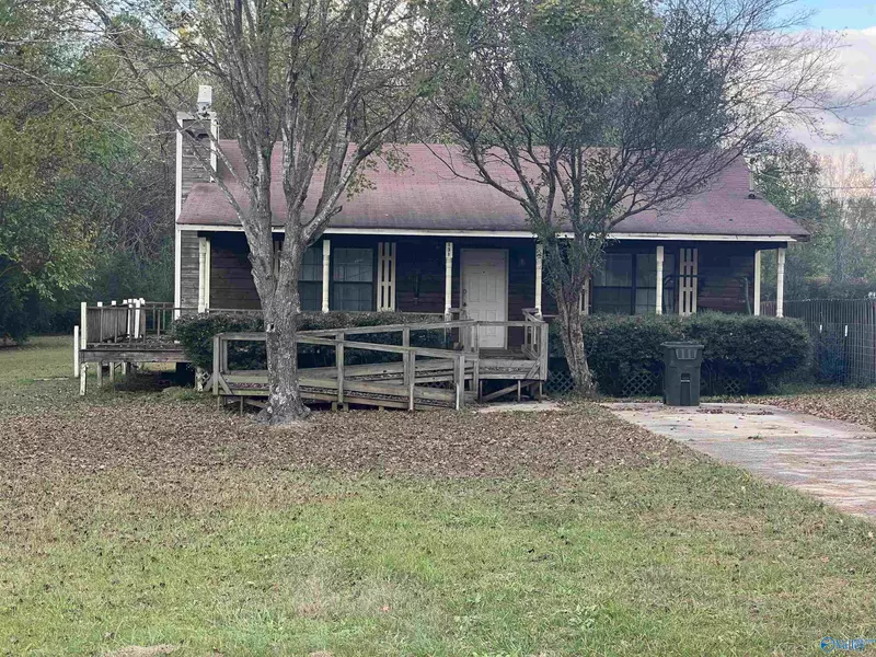 131 Alex Lane, Hazel Green, AL 35750