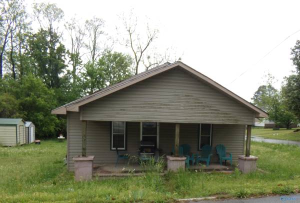 353 NW 4th Avenue, Arab, AL 35016