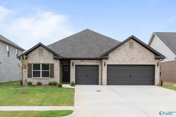 147 Striker Lane,  Harvest,  AL 35749