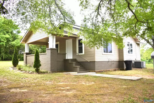 115 Maitre Street, Gadsden, AL 35904