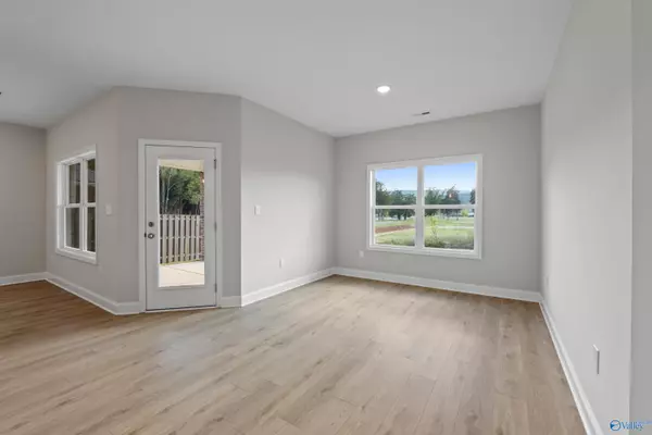 Huntsville, AL 35810,6203 Achievement Circle NW