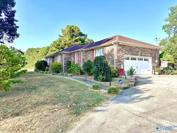 Elkmont, AL 35620,26580 Lambert Road