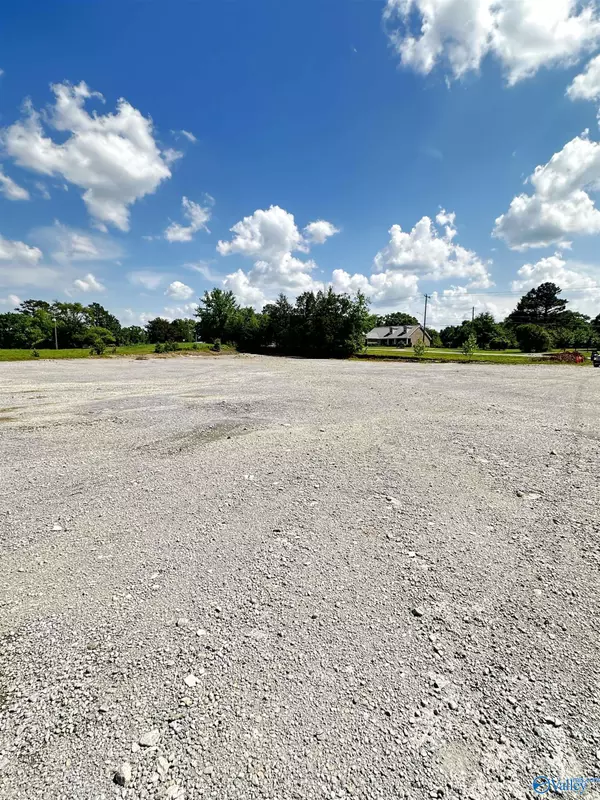 Moulton, AL 35650,365 Morgan Street