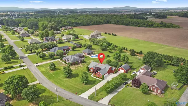 148 Golden Harvest Drive, New Market, AL 35761