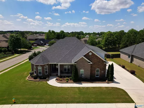 Madison, AL 35757,211 Woodgrove Drive