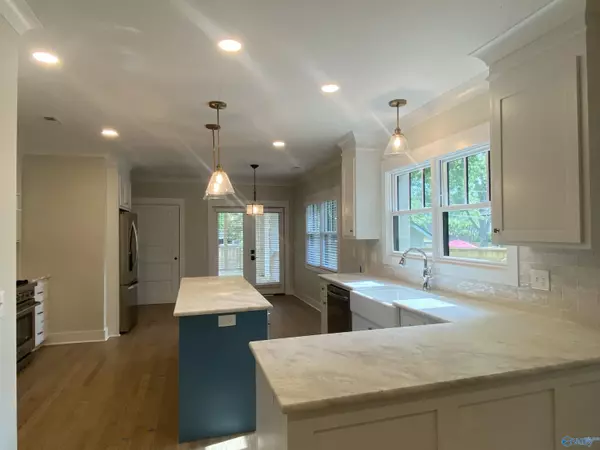 Huntsville, AL 35801,1102 Locust Avenue SE