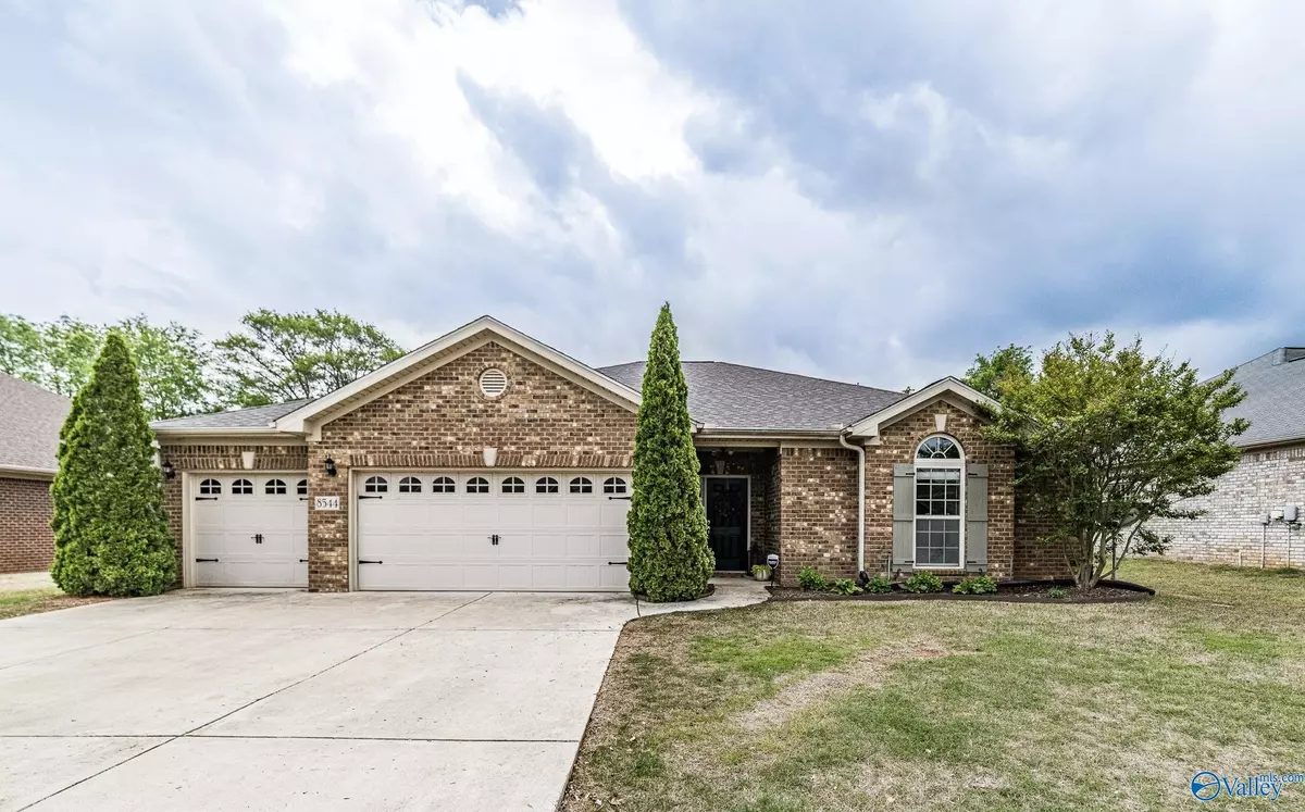 Owens Cross Roads, AL 35763,8544 Rolling Oaks Drive