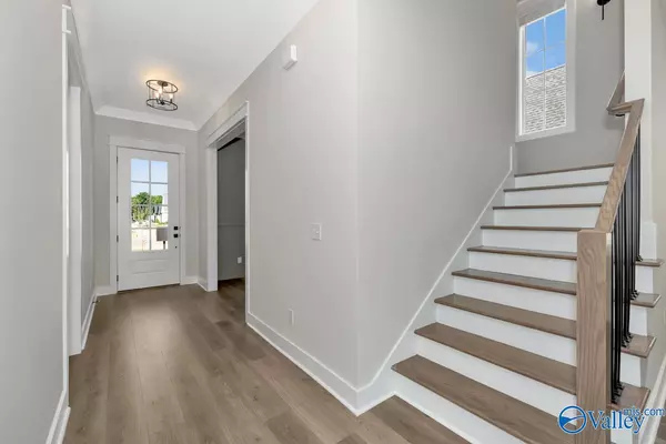 Madison, AL 35757,212 Miniver Place