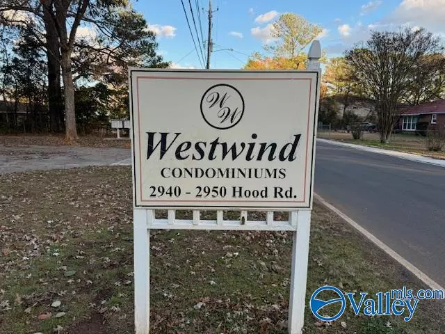 Huntsville, AL 35805,2950 Hood Road #J