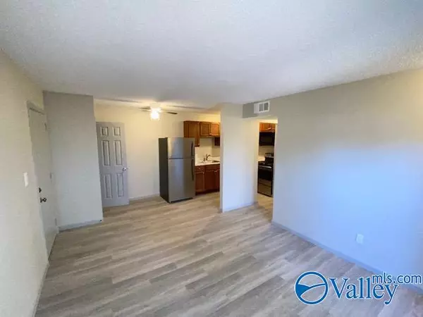 Huntsville, AL 35805,2950 Hood Road SW #G