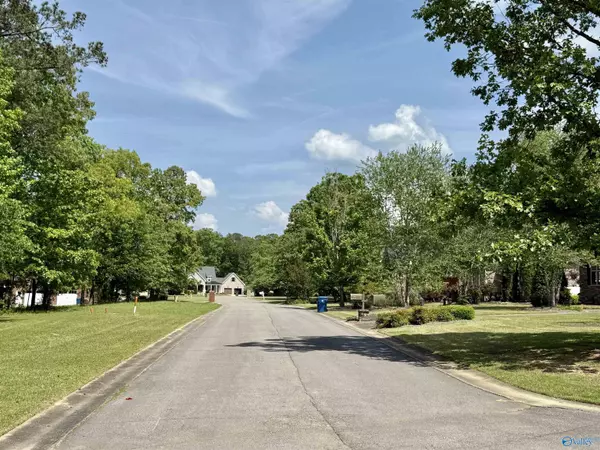 Rainbow City, AL 35906,200 English Lane