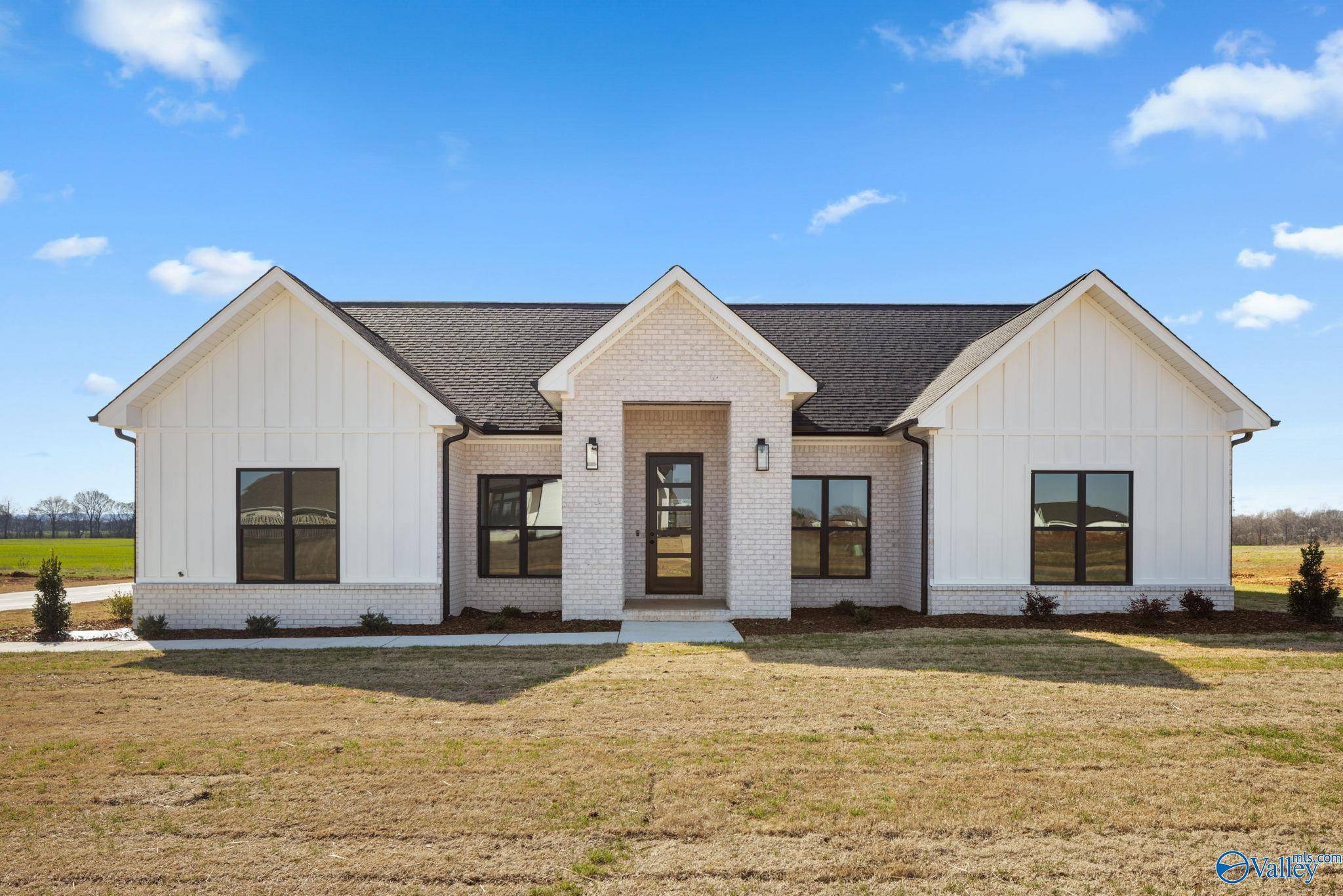 55 Todd Drive, Muscle Shoals, AL 35661