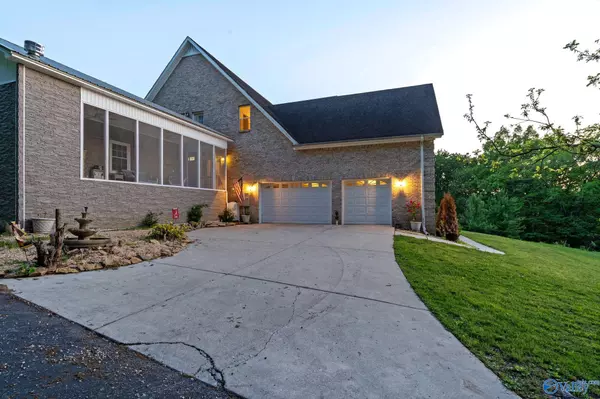 Elkmont, AL 35620,28726 Ragsdale Creek Road