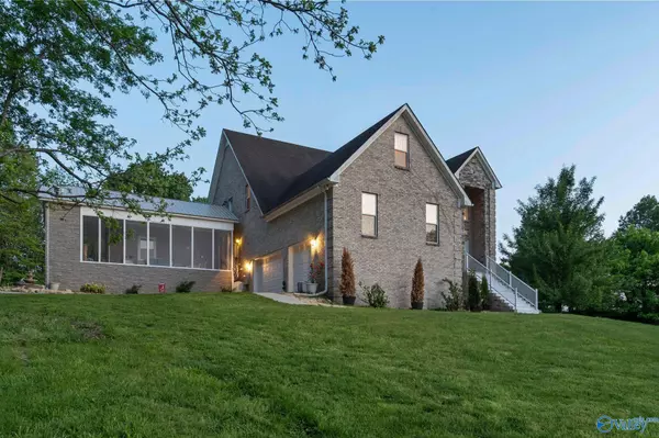 Elkmont, AL 35620,28726 Ragsdale Creek Road