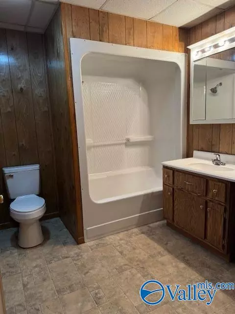 Fort Payne, AL 35968,5948 County Road 121