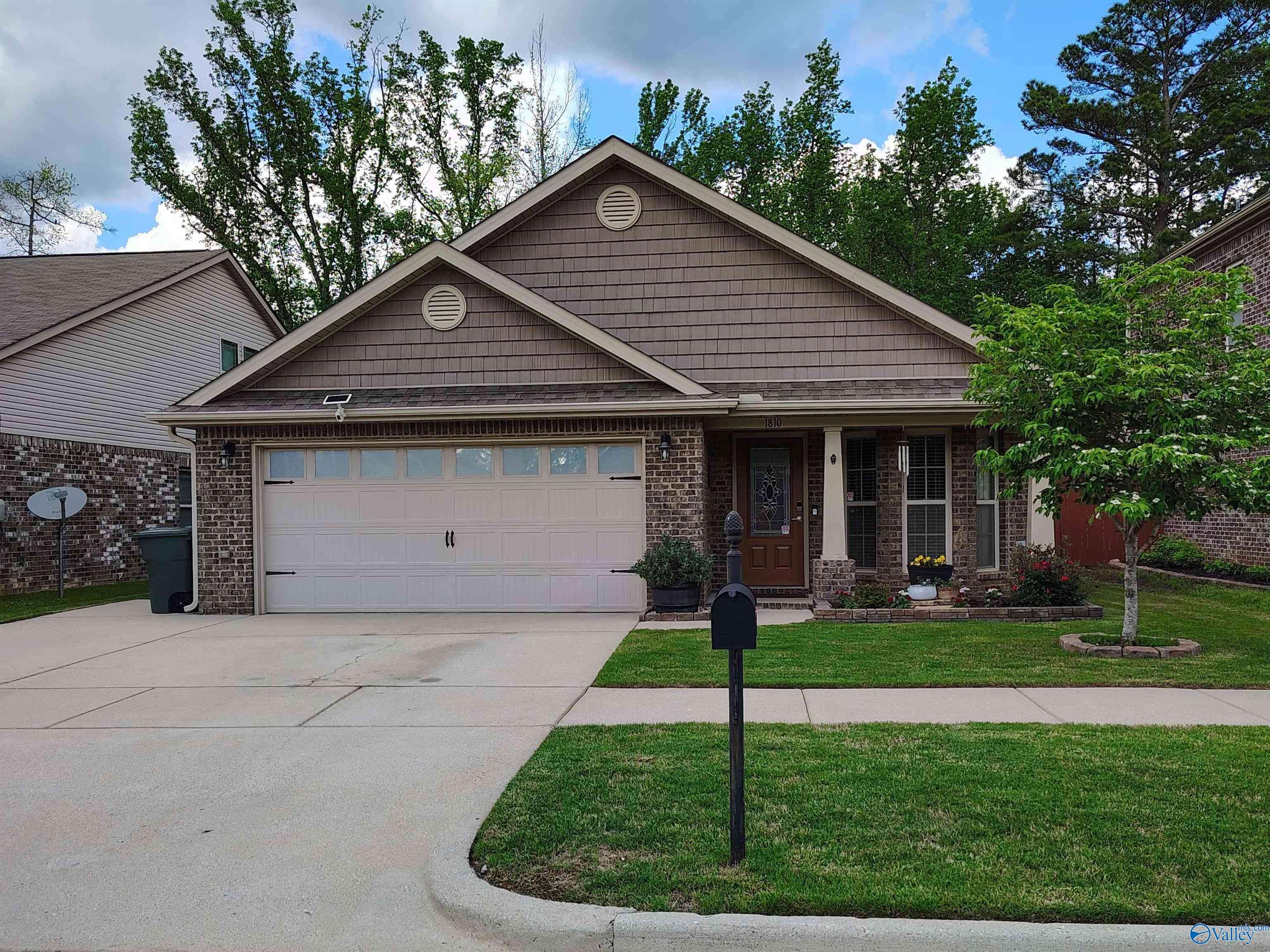 1810 Clayton Cove Drive NW, Madison, AL 35757