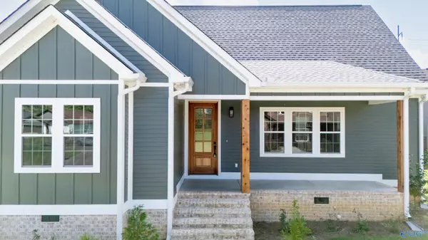 Albertville, AL 35950,66 Swanee Drive