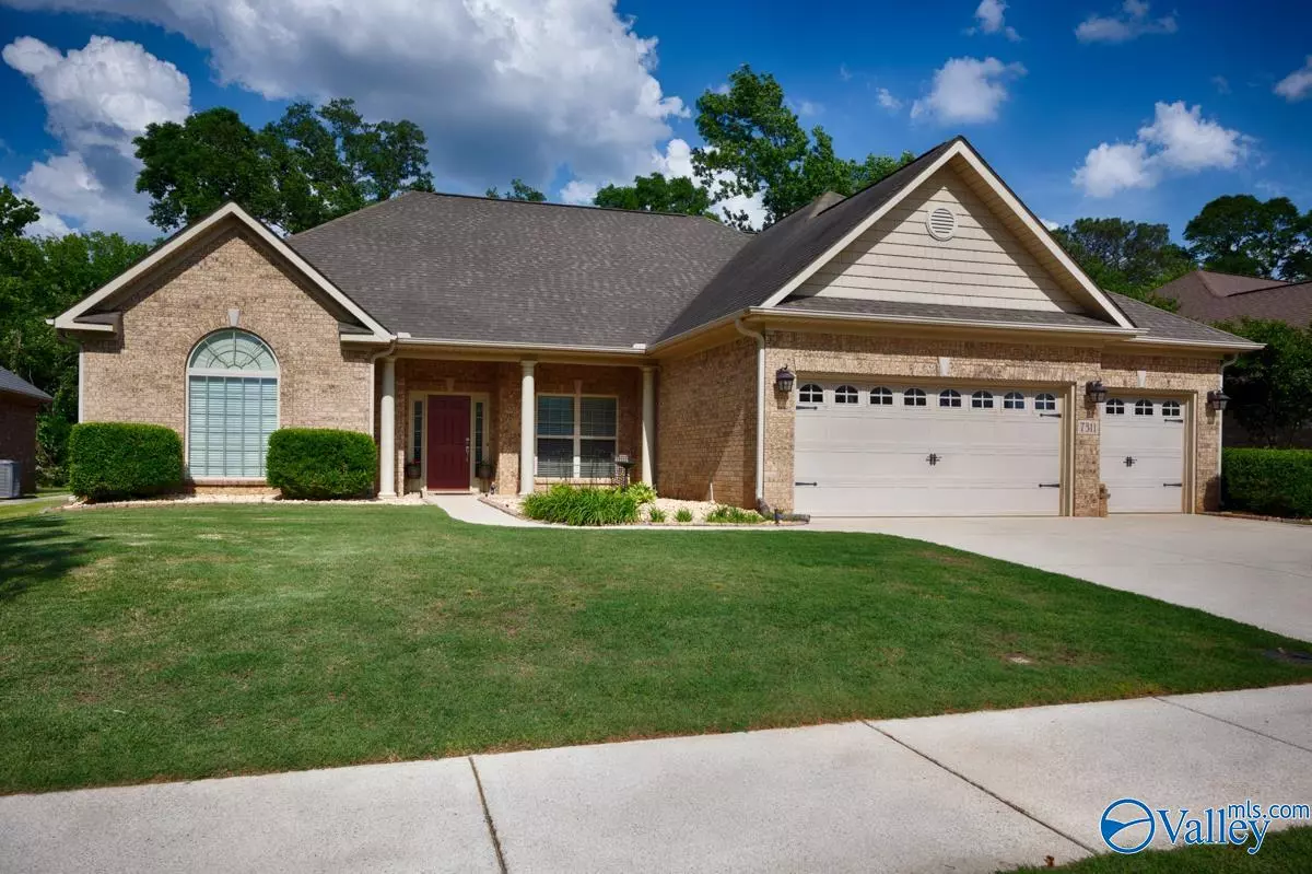 Owens Cross Roads, AL 35763,7311 Sanctuary Cove Drive SE