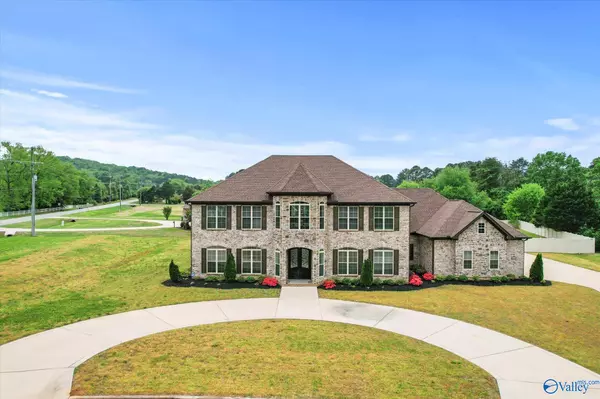 2509 Ashmor Place SE, Decatur, AL 35603