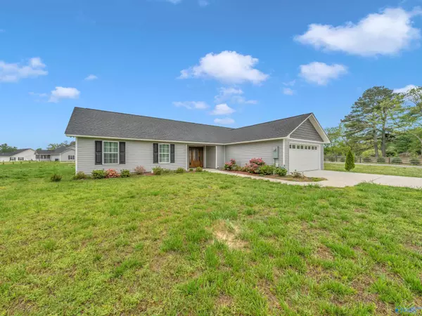 4082 Oneonta Cut-Off Road, Albertville, AL 35950
