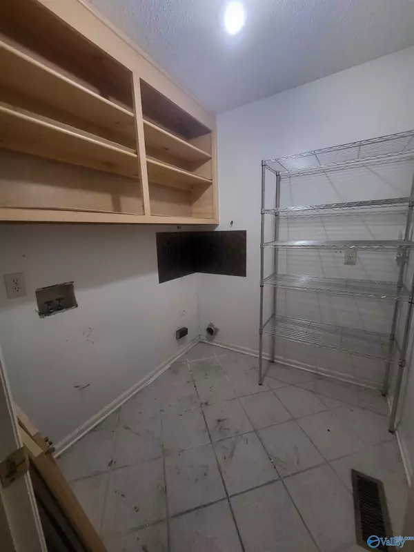 Gurley, AL 35748,218 Powell Street