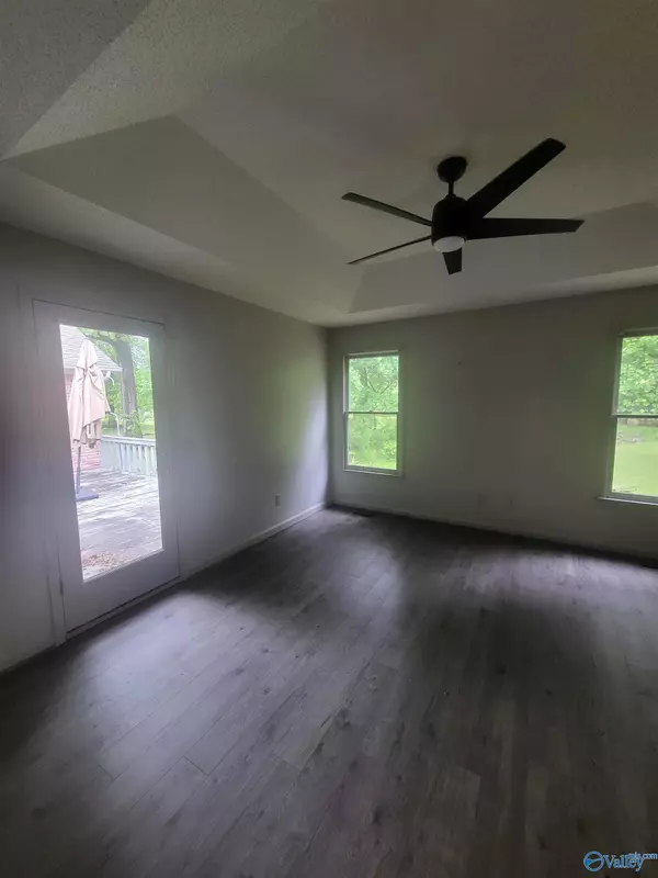 Gurley, AL 35748,218 Powell Street