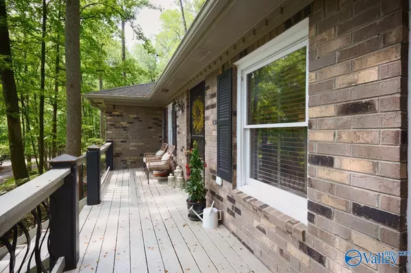 Owens Cross Roads, AL 35763,126 SE Catherine Drive