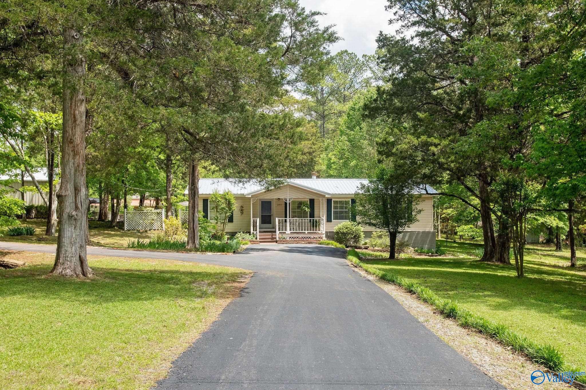 251 Cedar Drive, Gadsden, AL 35901