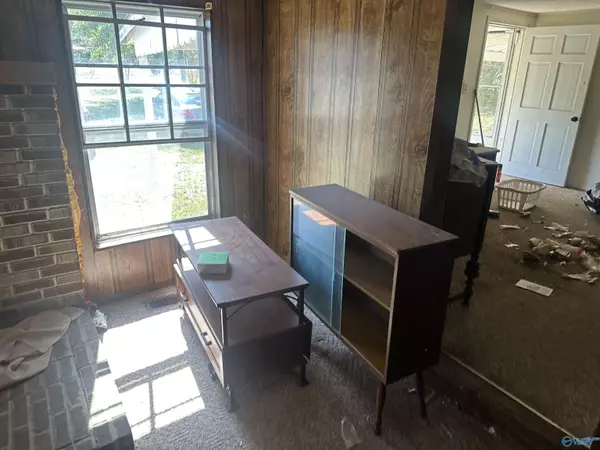 Moulton, AL 35619,8271 Al Hwy 36 W