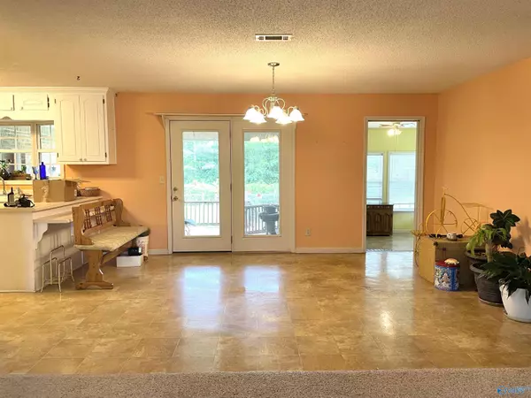 Town Creek, AL 35672,5382 Alabama Highway 101