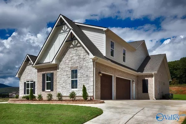 Gurley, AL 35748,11 Devereux Place