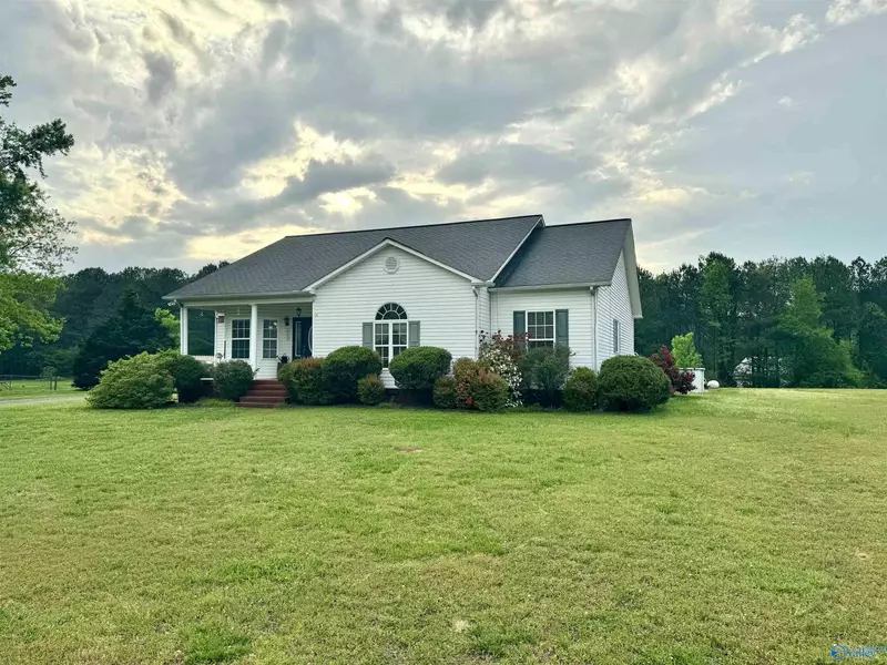 1474 Frost Road, Eva, AL 35621