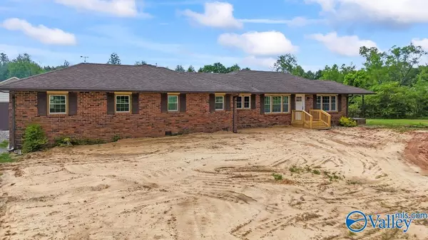 Moulton, AL 35650,3074 County Road 165